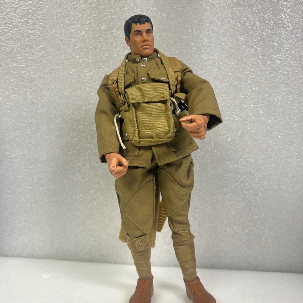 Vtg GI Joe Action Figure 12" Doll Military  Hasbro 1996 With Accessories